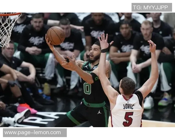 布尔格与格勒诺激战正酣比赛结果揭晓引发热议